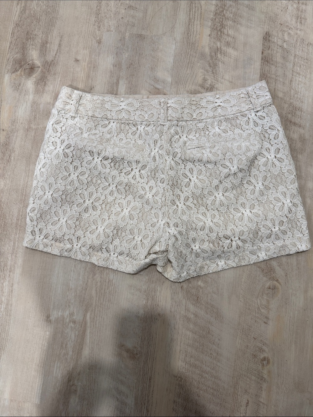 LOFT Cream Floral Lace High-Waist Shorts - Picture 2 of 2